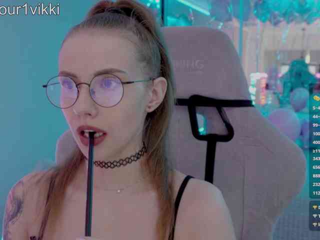 -VikkiL0vesCheese- -VikkiL0vesCheese-
