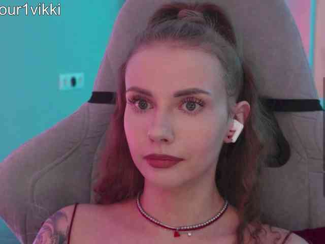 VikkiExtraCheese webcam