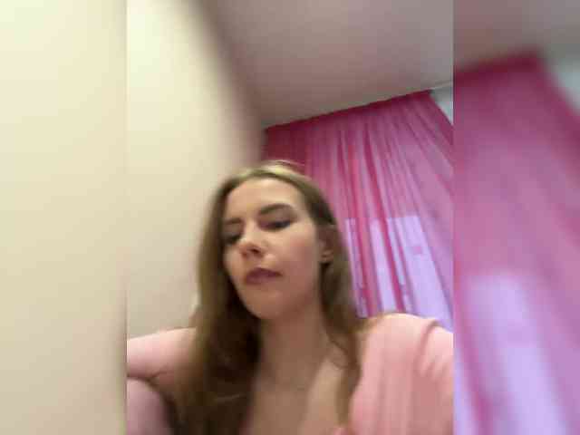 VikkiExtraCheese