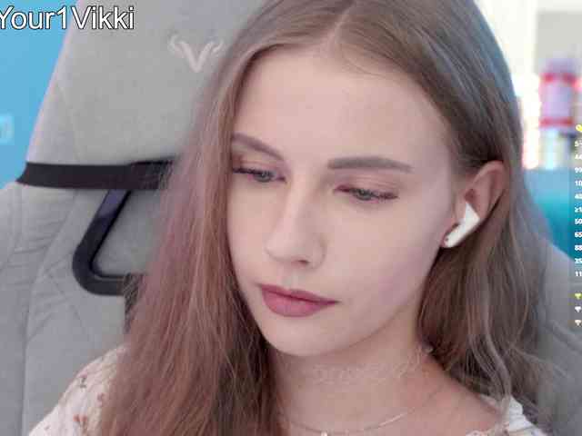 VikkiExtraCheese webcam