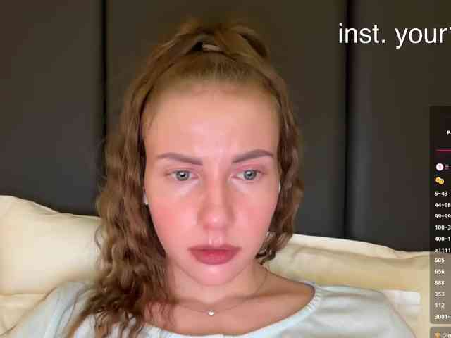 VikkiExtraCheese webcam