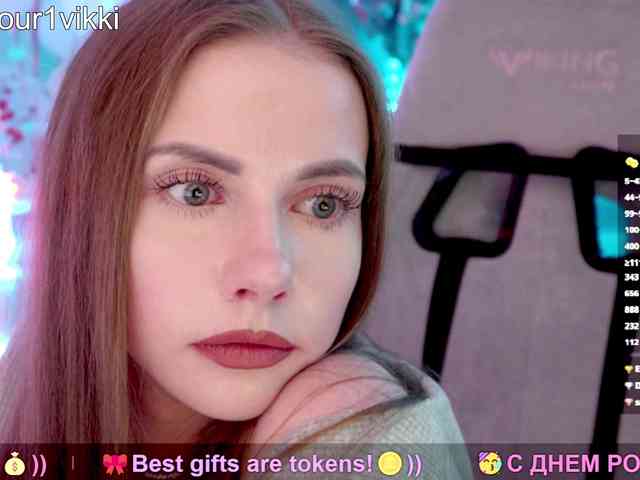 VikkiExtraCheese webcam