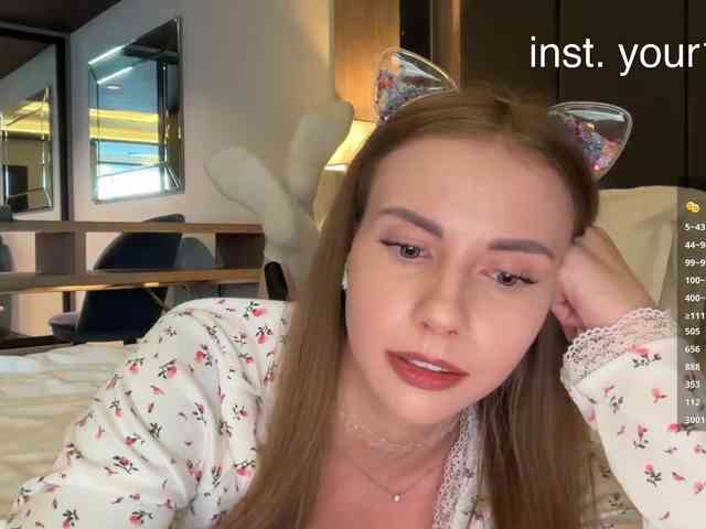 VikkiExtraCheese webcam