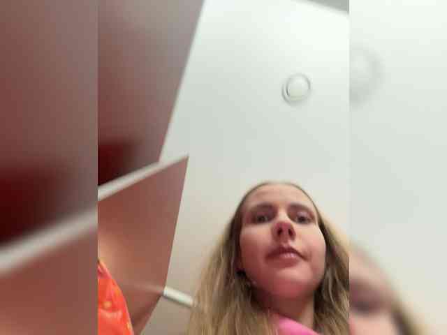 VikkiExtraCheese
