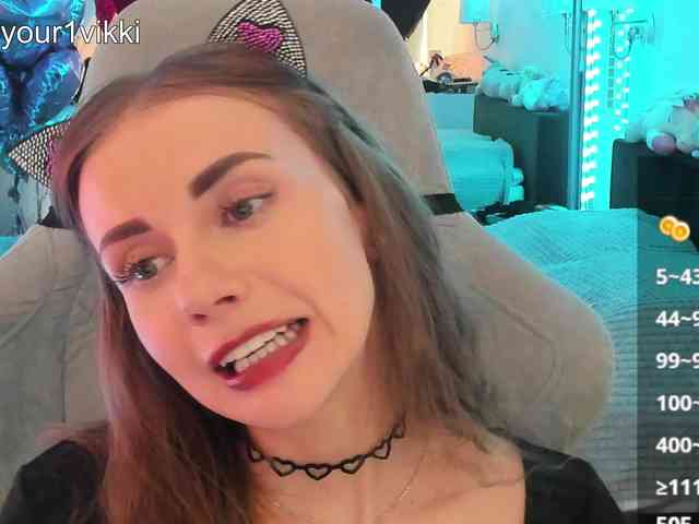 VikkiExtraCheese webcam
