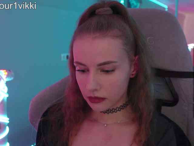 VikkiExtraCheese webcam