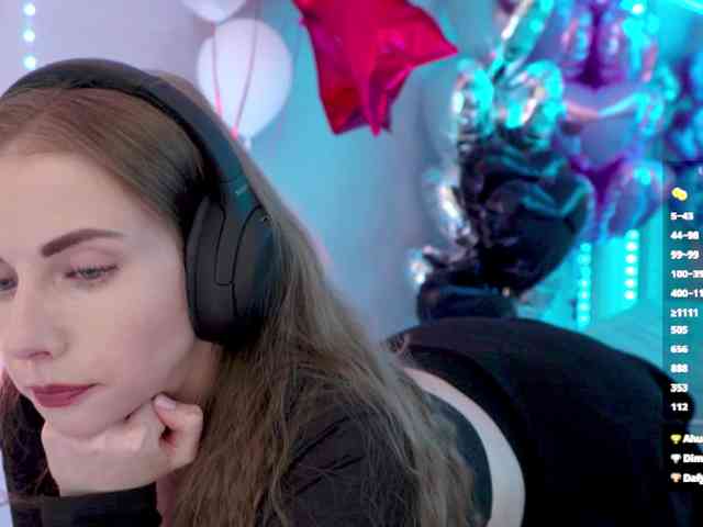 VikkiExtraCheese