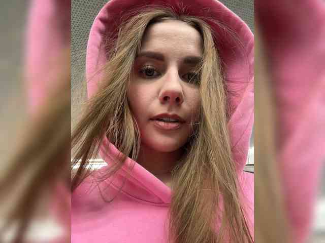 VikkiExtraCheese