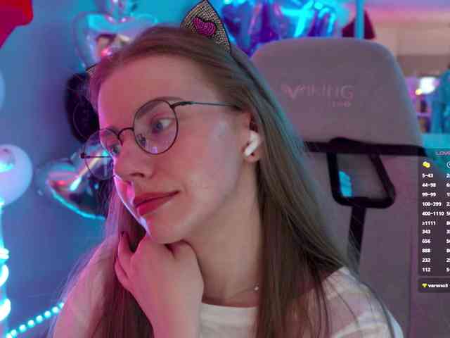 VikkiExtraCheese