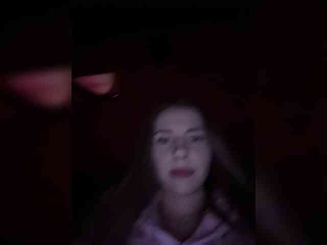 VikkiExtraCheese