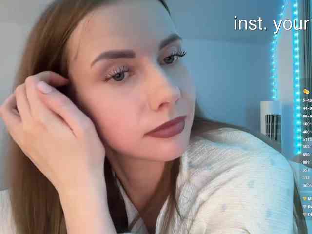 VikkiExtraCheese webcam