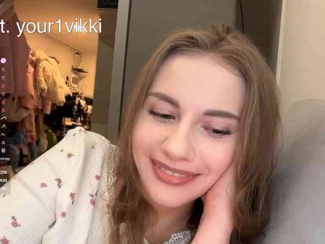 VikkiExtraCheese