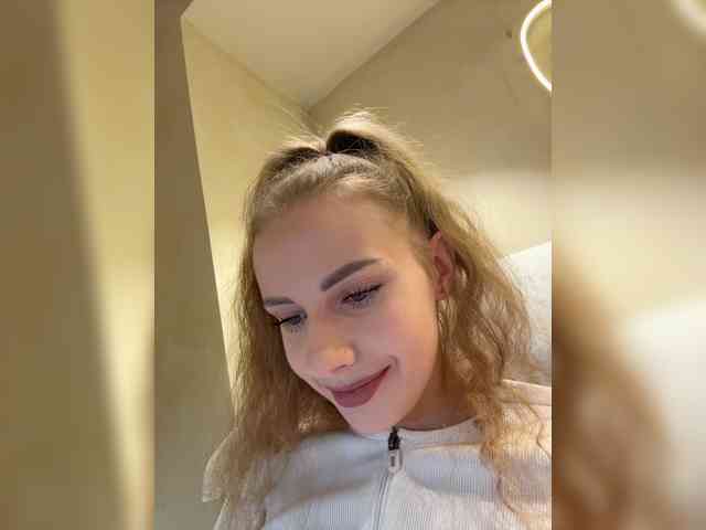 VikkiExtraCheese