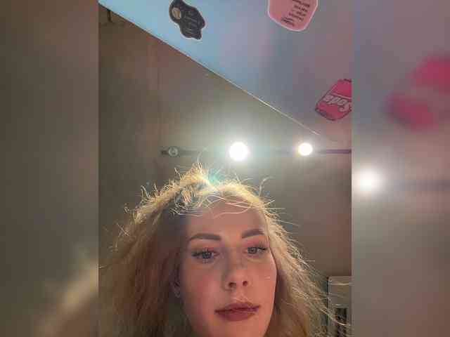 VikkiExtraCheese