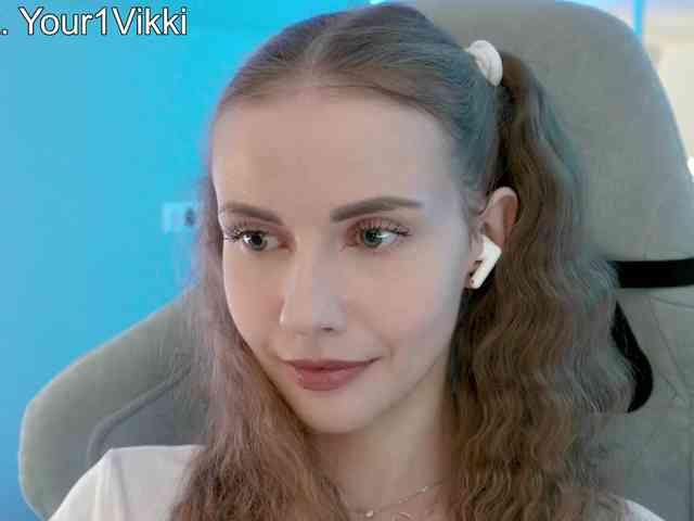 VikkiExtraCheese