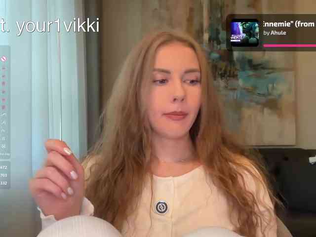 VikkiExtraCheese