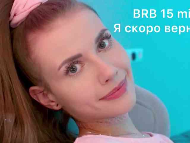 VikkiExtraCheese