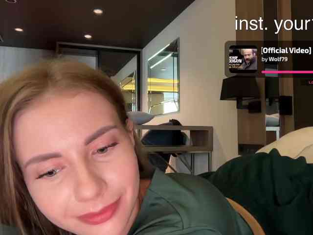 VikkiExtraCheese