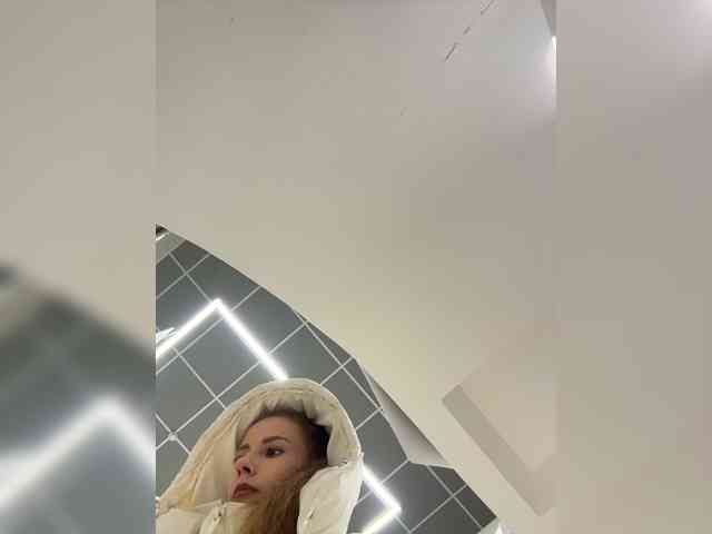 VikkiExtraCheese