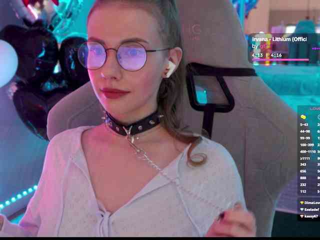 VikkiExtraCheese