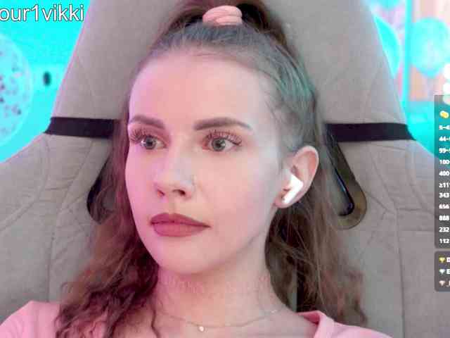 VikkiExtraCheese webcam