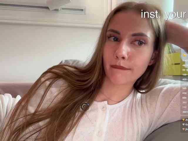 VikkiExtraCheese