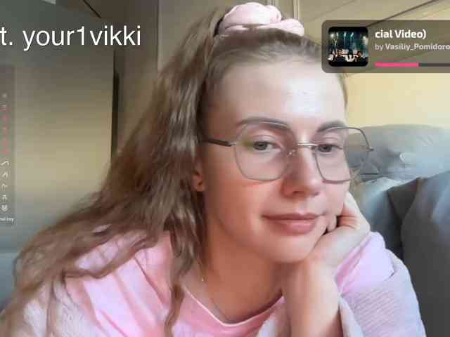 VikkiExtraCheese