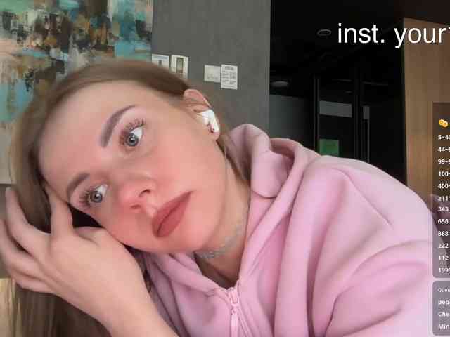 VikkiExtraCheese webcam