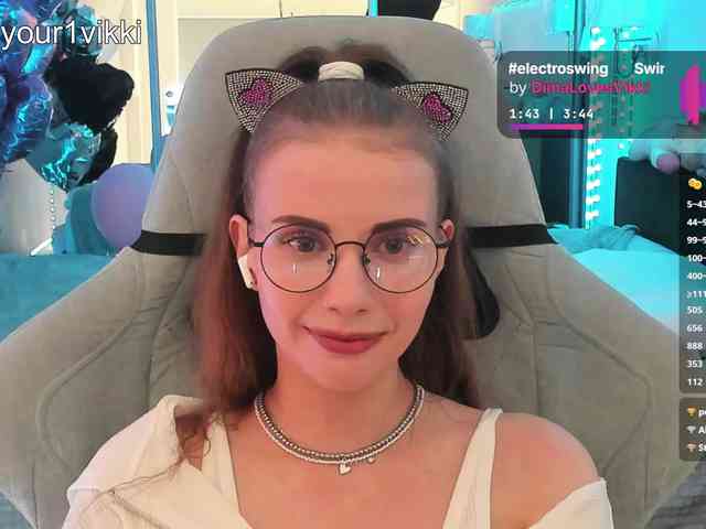 VikkiExtraCheese