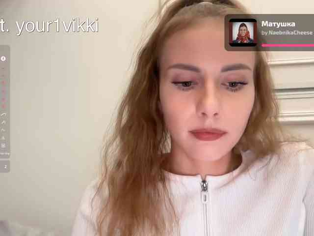 VikkiExtraCheese