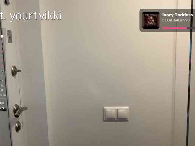VikkiExtraCheese