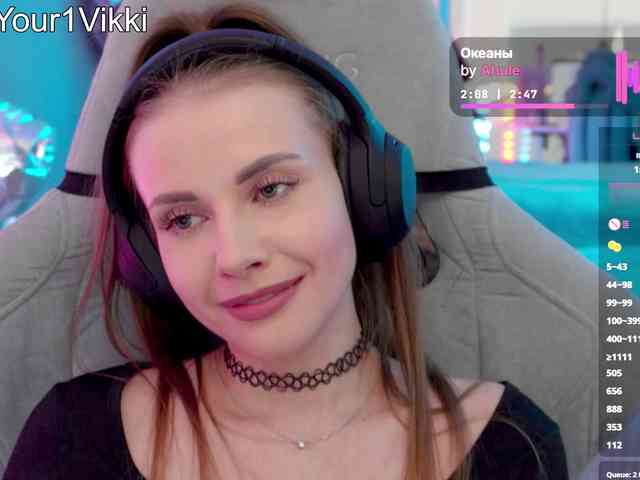 -VikkiL0vesCheese-