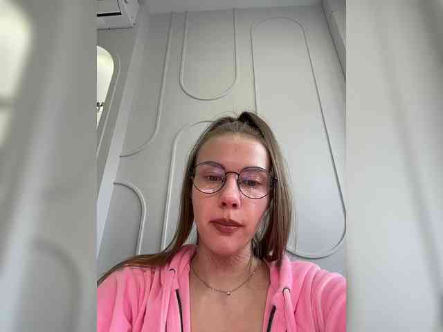 VikkiExtraCheese webcam