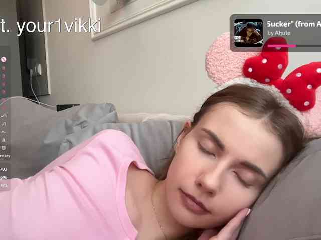 VikkiExtraCheese