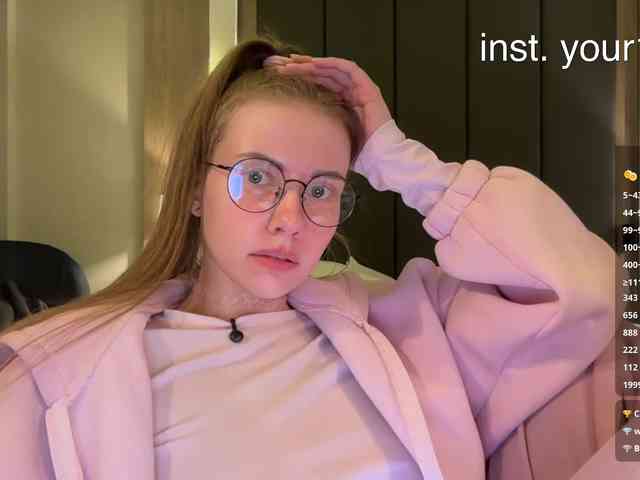 VikkiExtraCheese