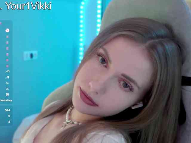 VikkiExtraCheese