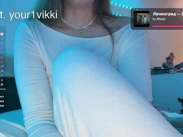 VikkiExtraCheese
