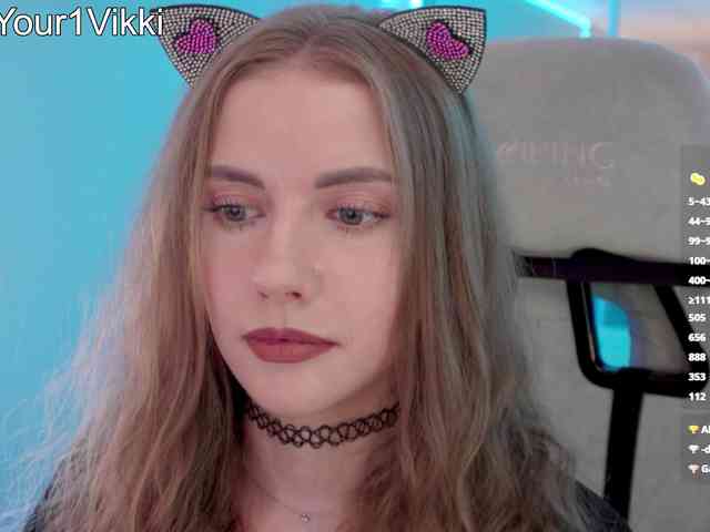 VikkiExtraCheese webcam