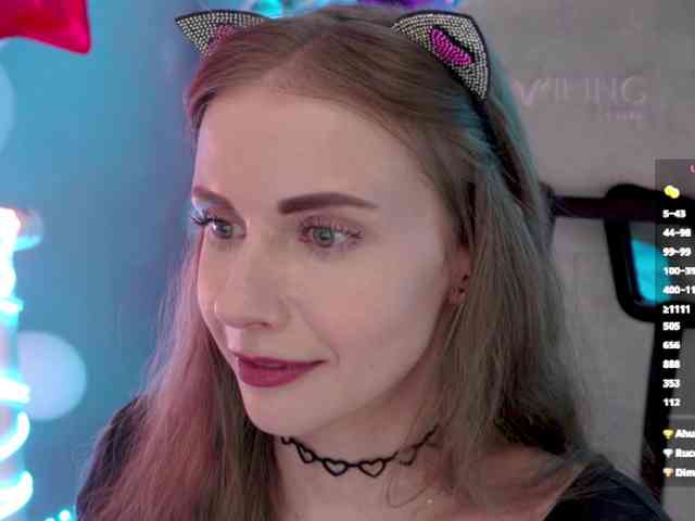 VikkiExtraCheese
