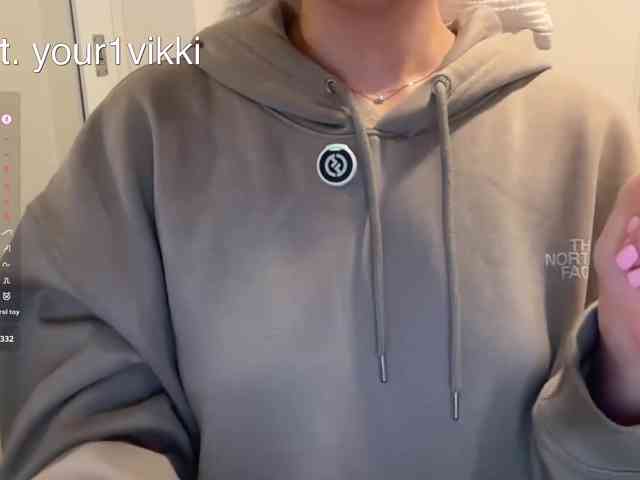 VikkiExtraCheese