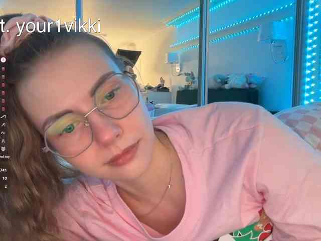VikkiExtraCheese