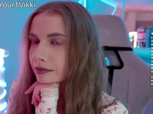 VikkiExtraCheese webcam