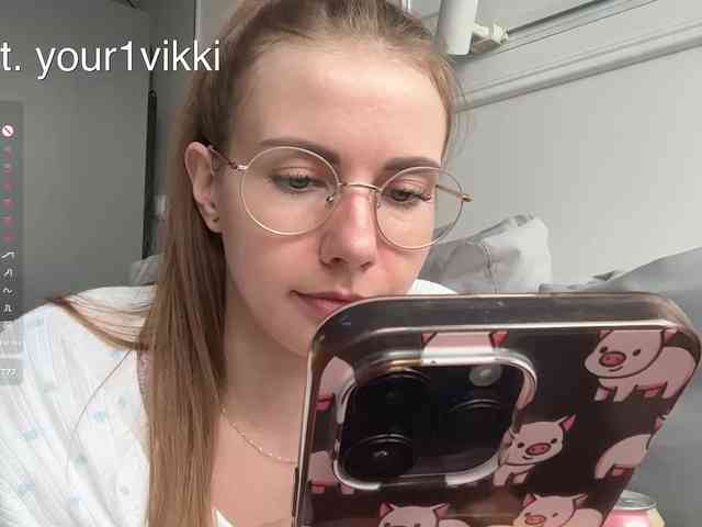 VikkiExtraCheese