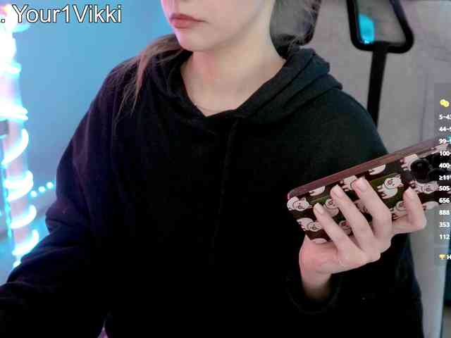 VikkiExtraCheese