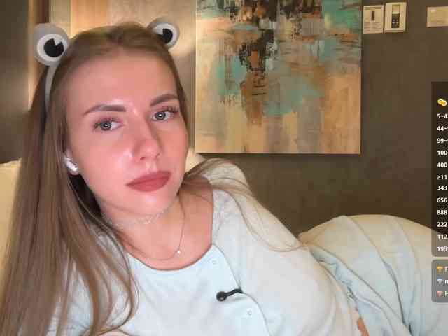 VikkiExtraCheese webcam