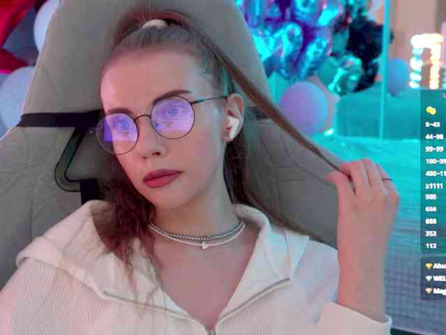 VikkiExtraCheese