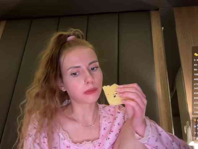 VikkiExtraCheese webcam