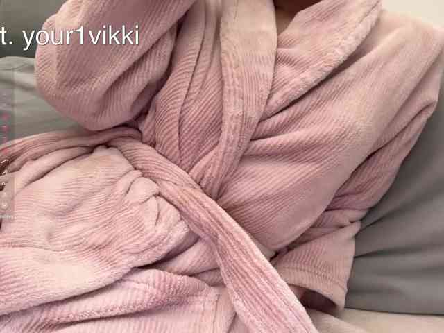 VikkiExtraCheese