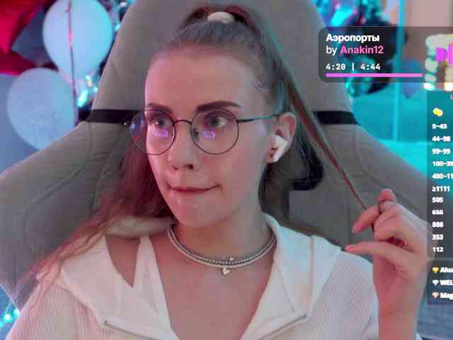 VikkiExtraCheese