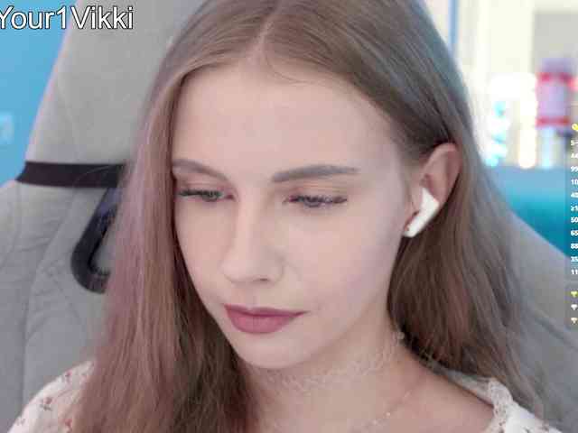VikkiExtraCheese webcam
